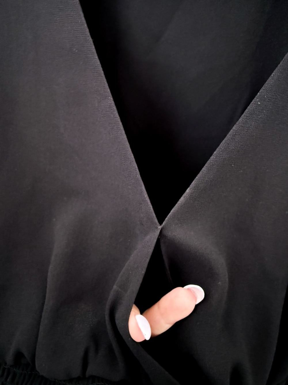 Wilfred Black V-Neck Long Sleeve Smocked Waist Blouse - Picture 3 of 3